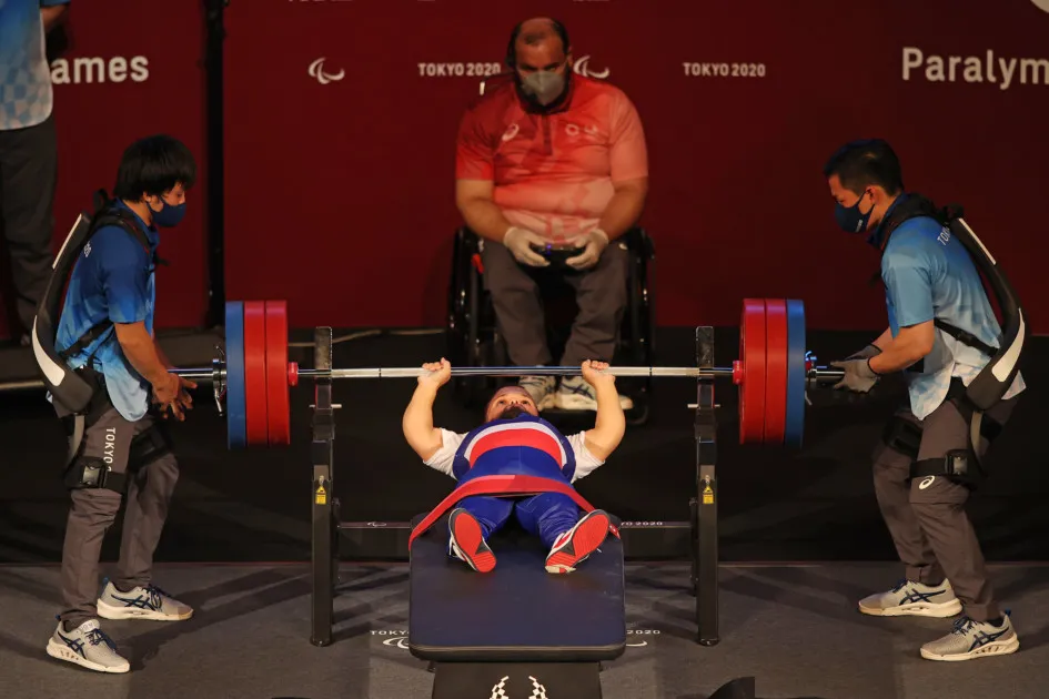 Axel Bourlon: Champion de Para-Haltérophilie
