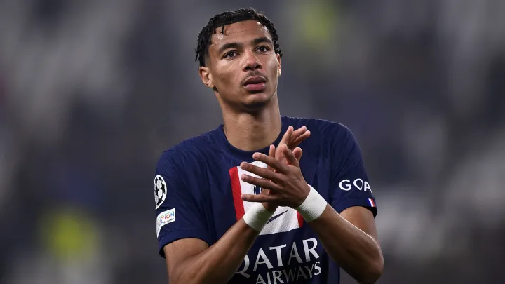 Hugo Ekitike et le Grand Saut : Entre Paris et Francfort, un Voyage au Cœur du Foot Business