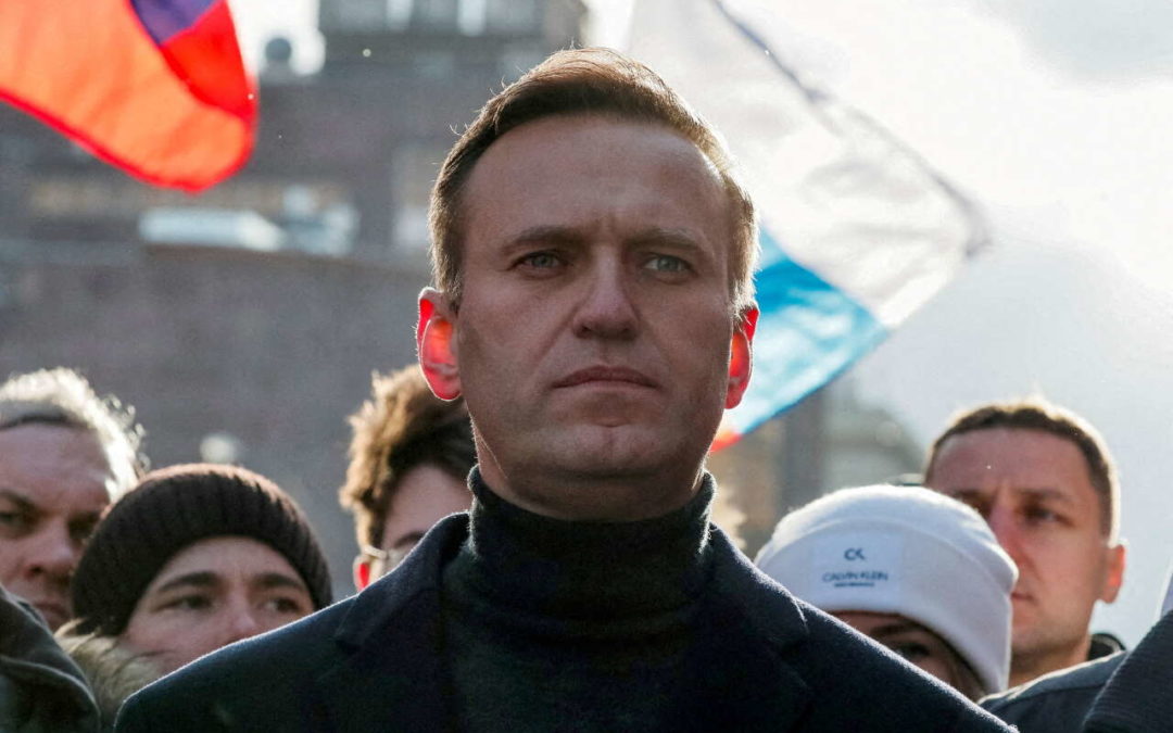 La Mort de Navalny : Paris et l&rsquo;Europe S&rsquo;élèvent Contre le Kremlin