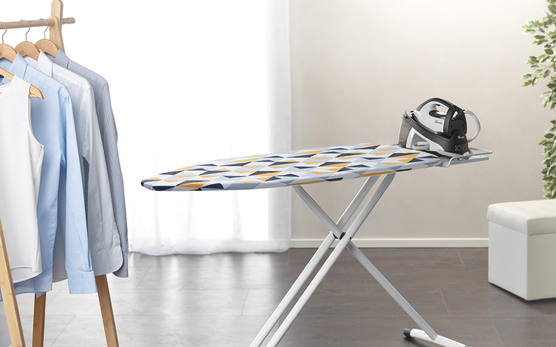 Quand le télétravail tourne au Vaudeville : L&rsquo;affaire de la planche à repasser