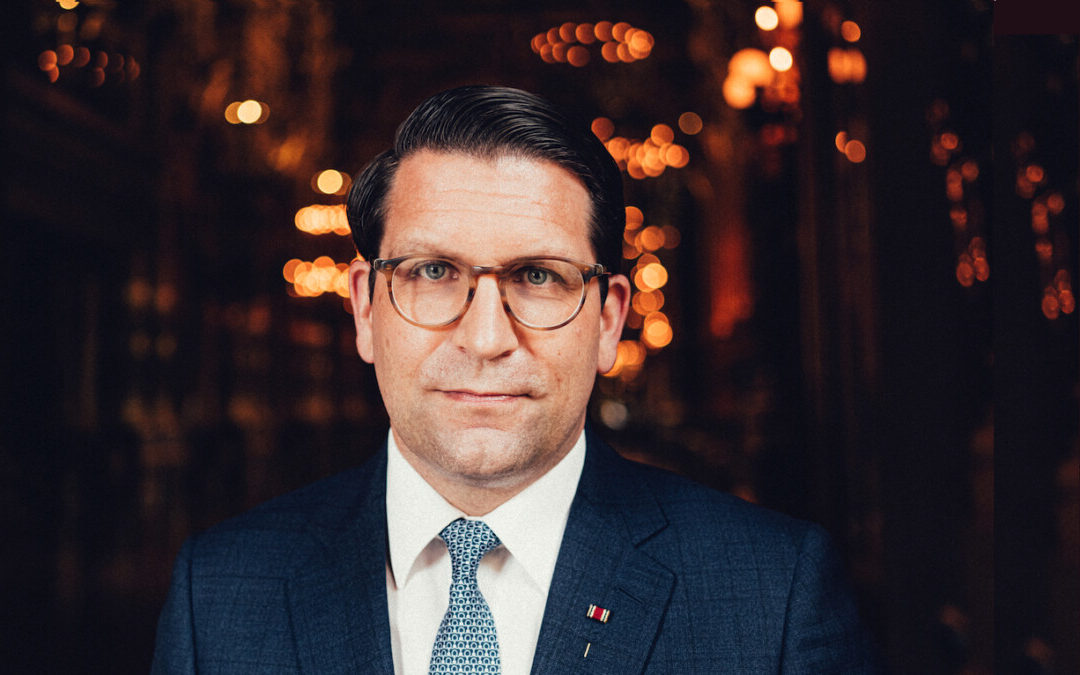 Alexander Neef 2032: Révolution à l&rsquo;Opéra de Paris ou Coup de Théâtre Culturel?