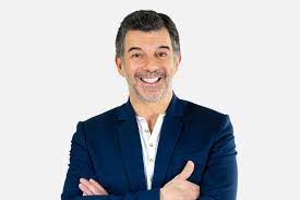 Stéphane Plaza: Le sauveur des âmes immobilières perdues à Paris