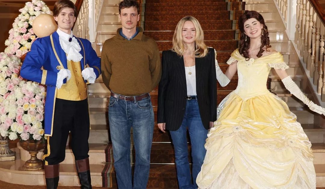 Virginie Efira et Niels Schneider enchantent Disneyland Paris