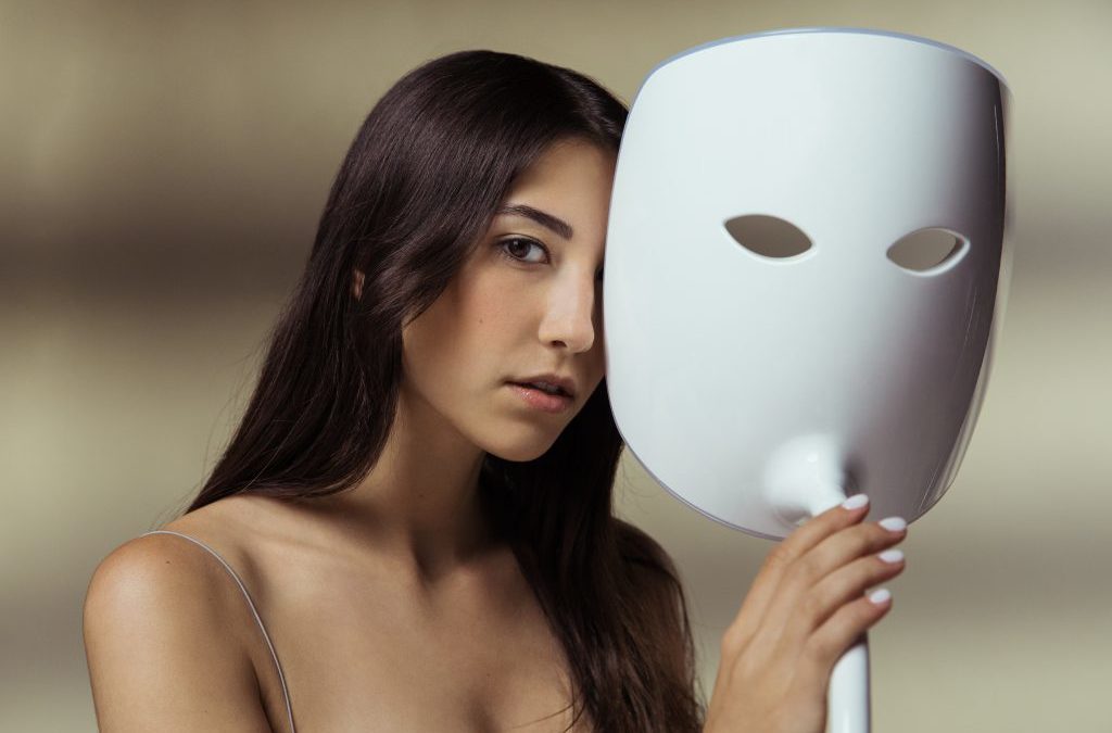 LUCIBEL.LE PARIS illumine la Samaritaine avec son Beauty Light Bar innovant