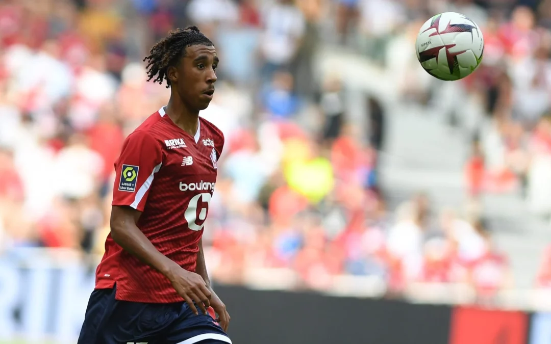 Leny Yoro : La Nouvelle Pépite du Football Courtisée par le PSG