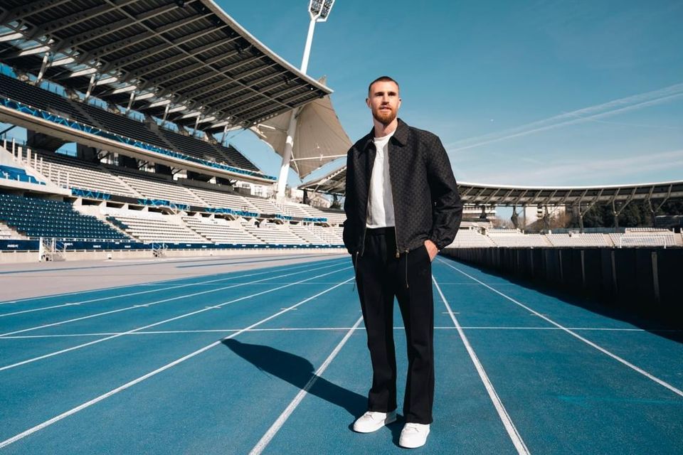 Timothée Adolphe : La révolution de mode paralympique avec Vuitton
