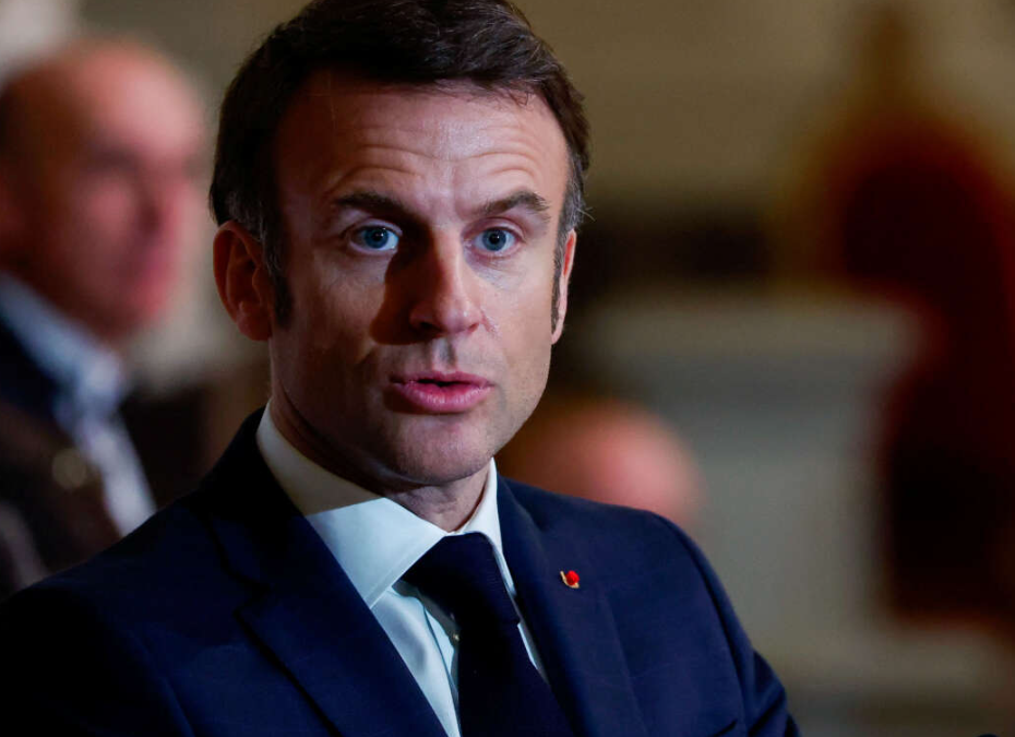 Double Booking à la Macron : Un discours sur l&rsquo;Europe ou comment mettre ses députés en PLS