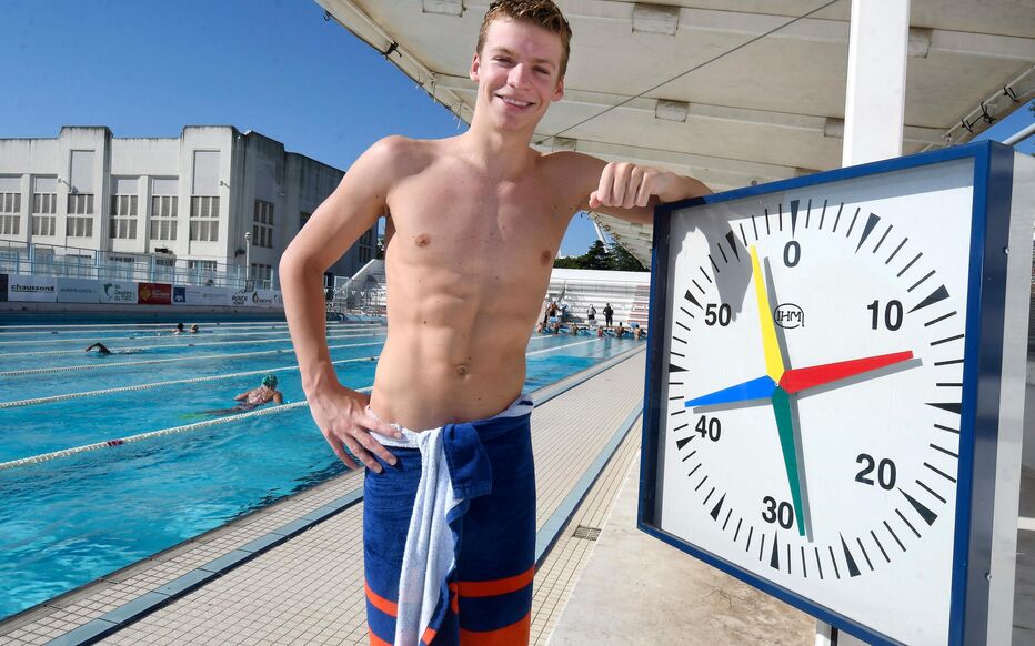 Stratégie Paris 2024 : Léon Marchand évite les projecteurs avant les JO