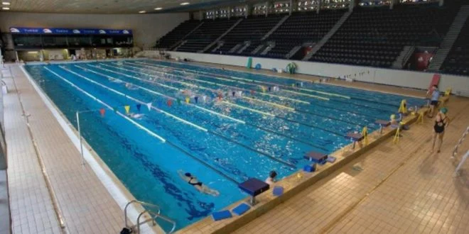 Premier Mai à Paris : Découvrez les Piscines Ouvertes pour Nager en Jour Férié!