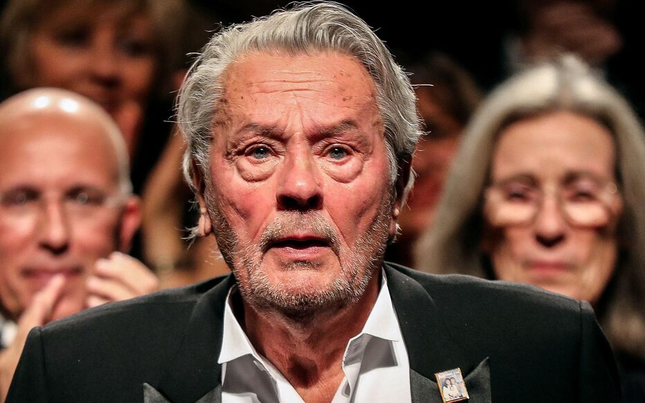 Les Feux de l&rsquo;Amour Version Delon: Un Drame Familial aux Allures de Thriller Juridique