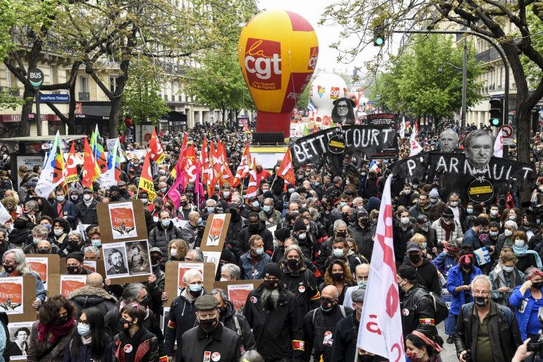 Paris en ébullition : Plongée dans la manifestation du 1er mai