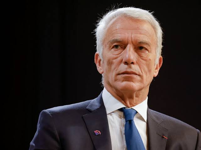 Le grand silence : Quand le patronat Français joue à l&rsquo;aveugle