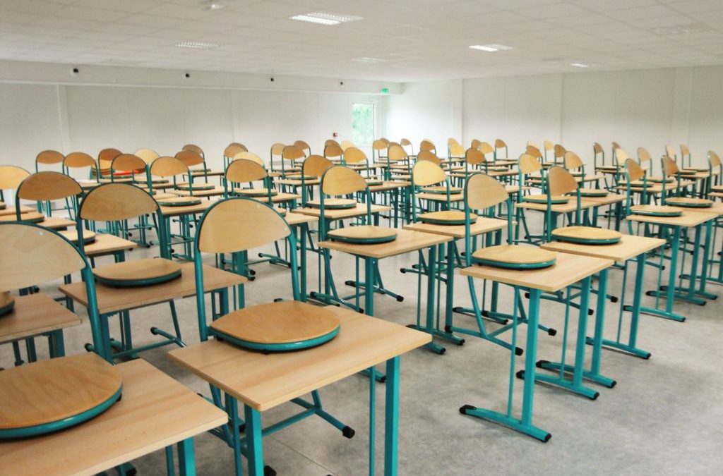 La salle de classe : Nouveau ring pour combats de coqs adolescents ?