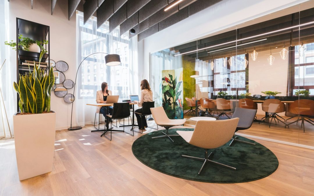 Opter pour le coworking : flexibilité, économies et réseautage