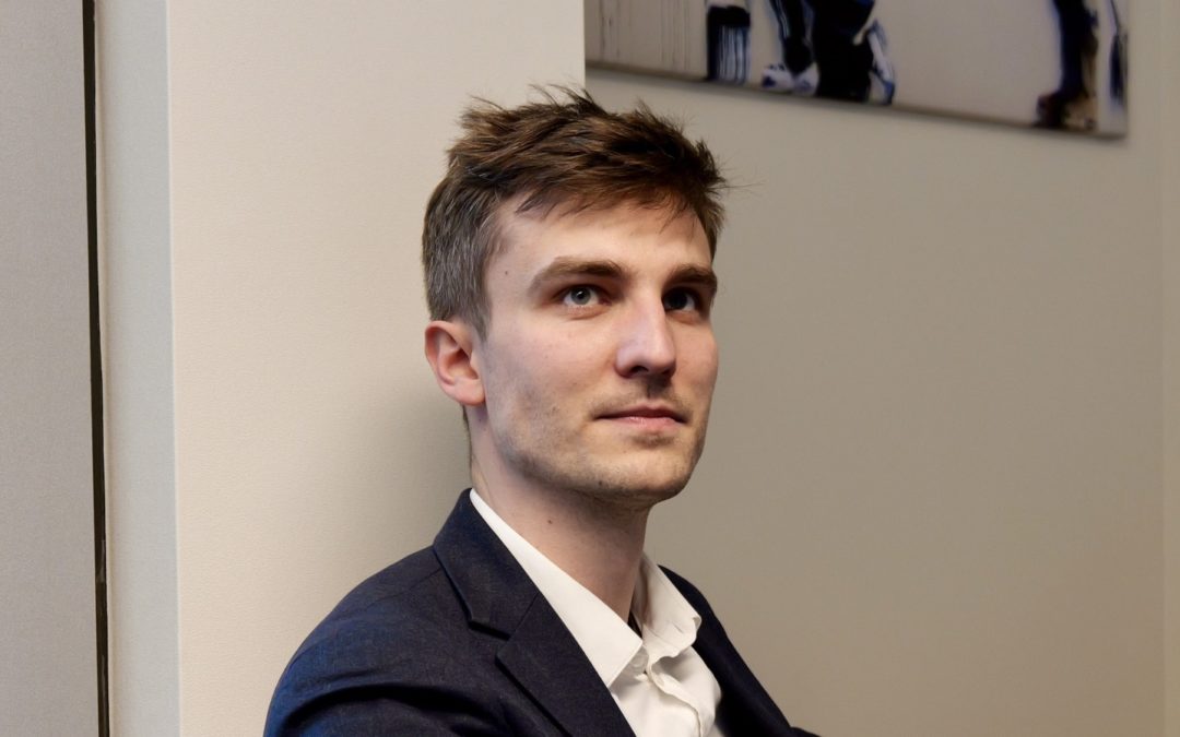 « Qu&rsquo;elle crève cette Europe! » : Le Cri de Guerre du PCF à Trois Semaines des Européennes