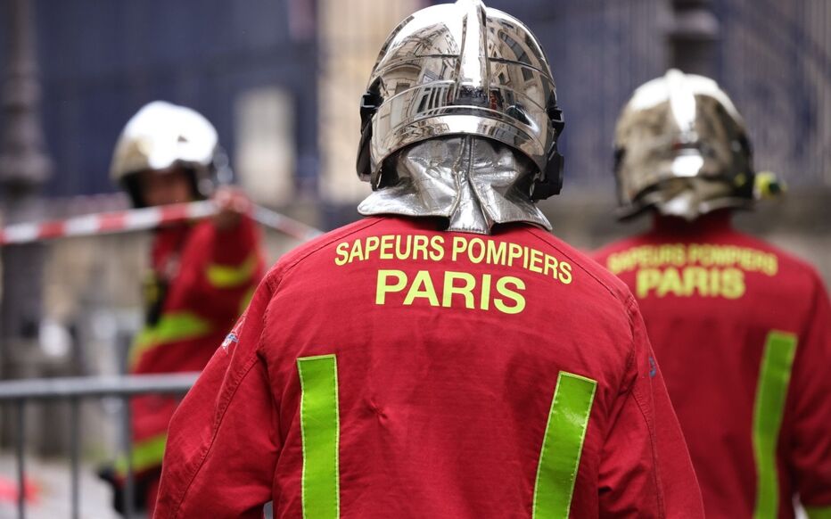 Feu sur les Revendications : Les Pompiers de Paris en Grève, Le Brasier des Injustices
