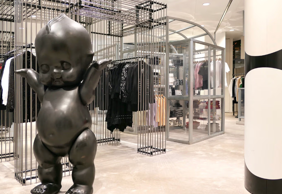 Dover Street Market : le temple de la mode débarque enfin à Paris