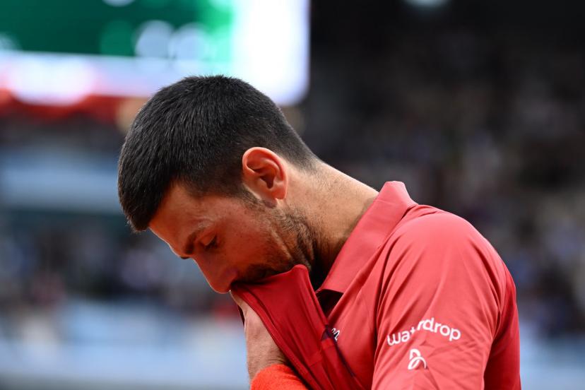 Novak Djokovic contraint au forfait à Roland-Garros : le genou de la défaite
