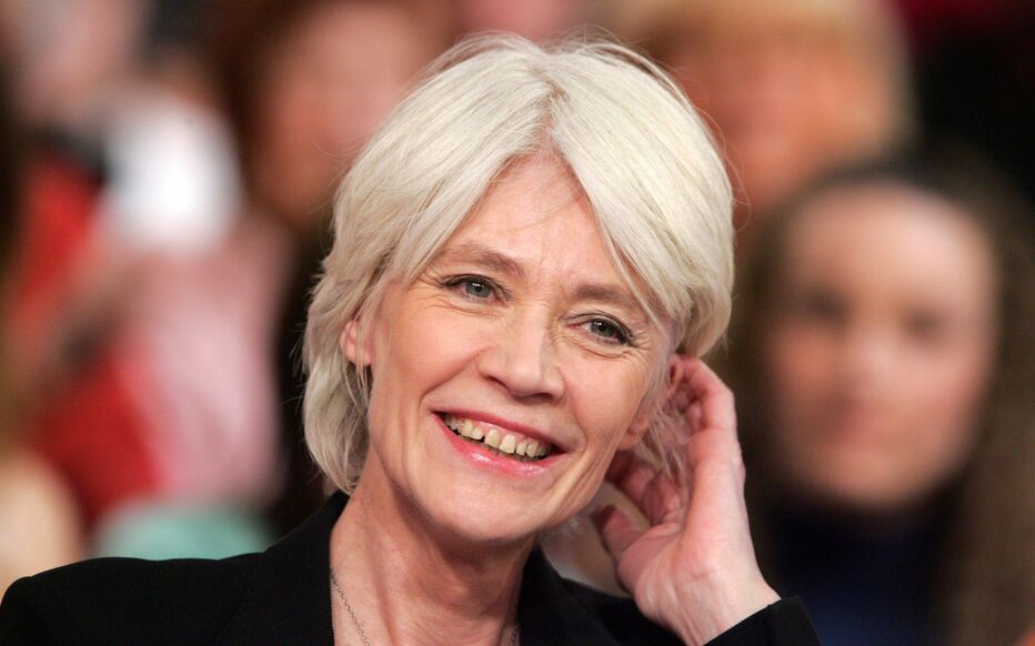 L&rsquo;adieu à une icône : Françoise Hardy et l&rsquo;écho d&rsquo;une génération