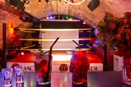 Lucha Libre : le bar où l’on se tape (littéralement) sur la gueule