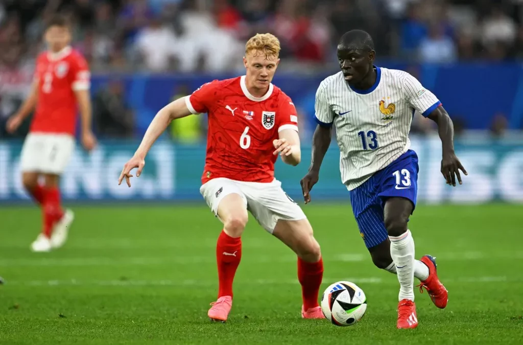 N&rsquo;Golo Kanté, le retour d&rsquo;un héros populaire chez les Bleus