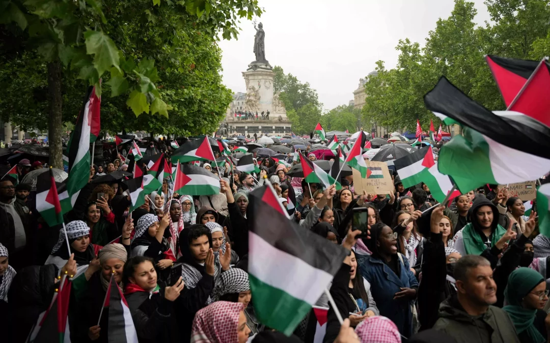 Un Croissant sous haute tension : le rendez-vous pro-palestinien à Paris fait des vagues