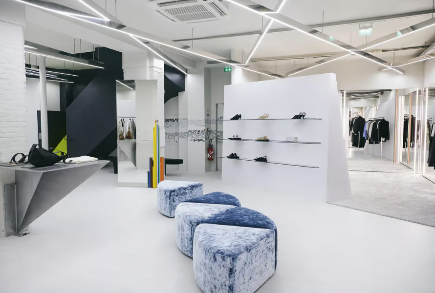 Le débarquement de System à Paris: Plus qu&rsquo;une boutique, une invasion culturelle