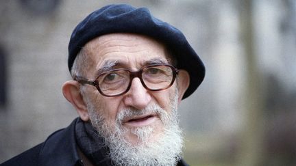 L&rsquo;icône ébranlée : L&rsquo;abbé Pierre, entre sainteté et prédateur