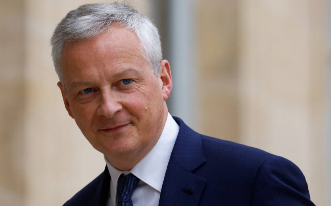 Législatives 2024 : Frexit déguisés et démissions en pagaille