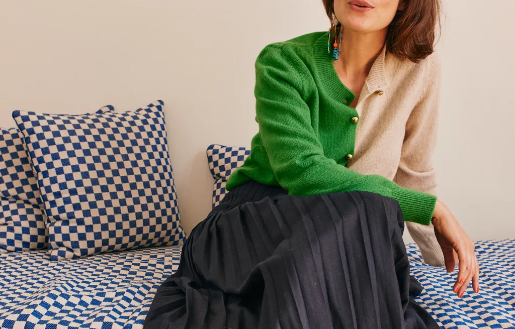 Cachemire sous les toits de Paris : un luxe éthique s&rsquo;invite chez vous