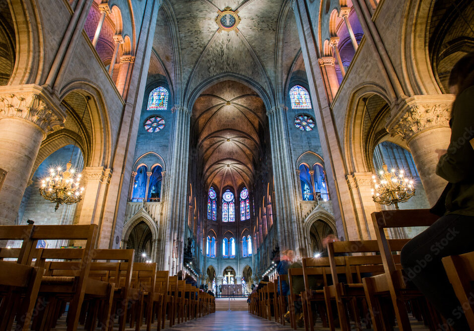 Vitrailgate à Notre-Dame : le néo versus le vieux, un combat de titans