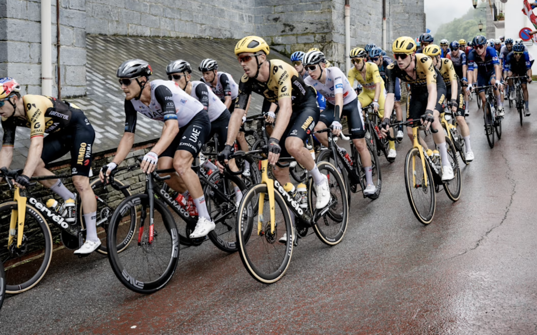 Tour de France 2024 : ennui, stratégie et changement de leader