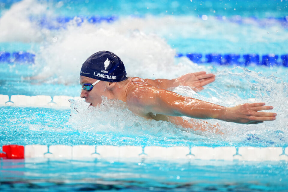 Leon Marchand JO nage papillon