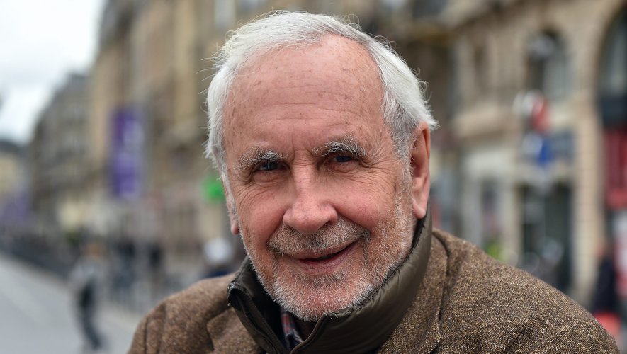 Décès de Patrice Laffont : L&rsquo;Animateur de « Fort Boyard » et « Des Chiffres et des Lettres » Nous Quitte à 84 Ans