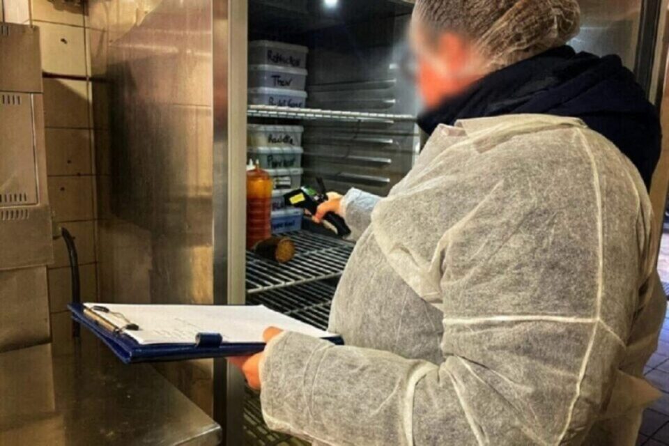 Montreuil : Fermeture d’un Restaurant pour Manque d’Hygiène et Risque d’Intoxication