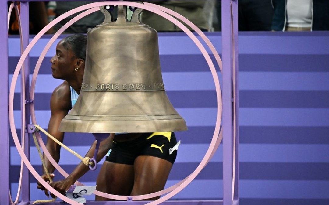 La cloche du Stade de France s’installe à Notre-Dame : un symbole fort pour Paris 2024