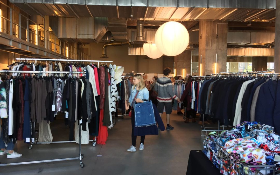 La grande braderie mode : quand le style rime avec solidarité
