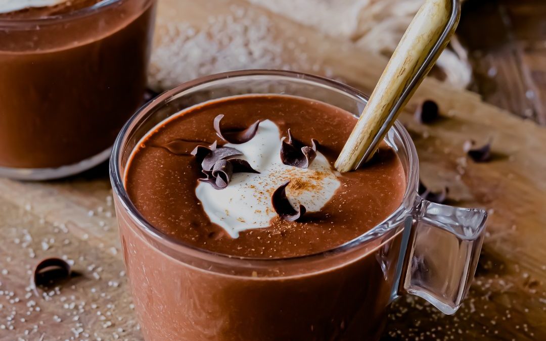 Les 5 meilleurs chocolats chauds à boire à Paris : une quête de réconfort liquide