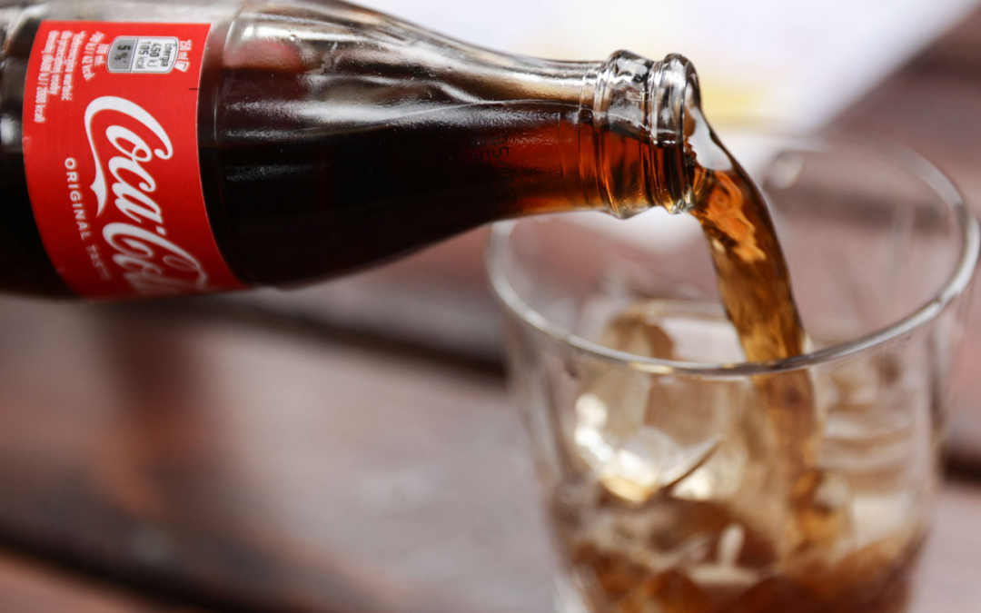 Coca-Cola, Paris 2024 et le Grand Bluff Écolo : Une ONG Dévoile les Coulisses de la Fausse Promesse Verte