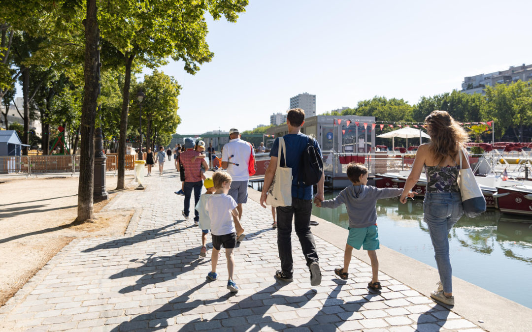Familles à Paris : survivre dans la jungle urbaine