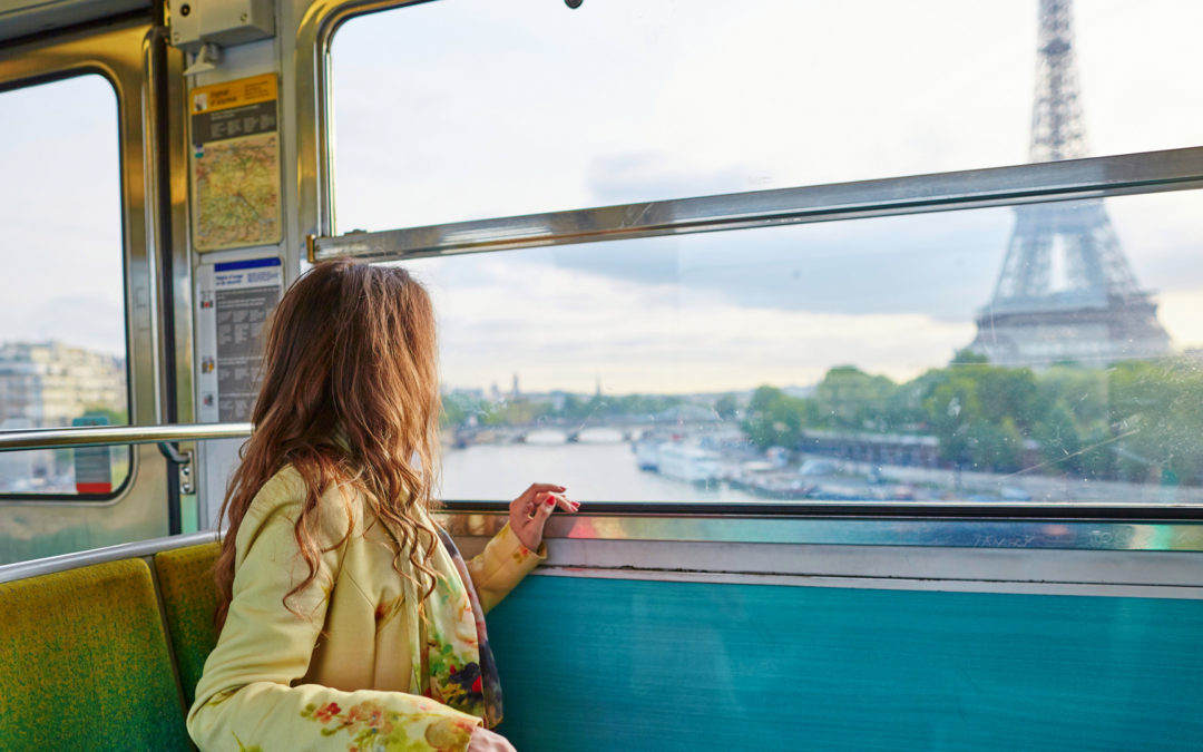 Vivre à Paris avec un Petit Budget : La Survie dans la Jungle Urbaine