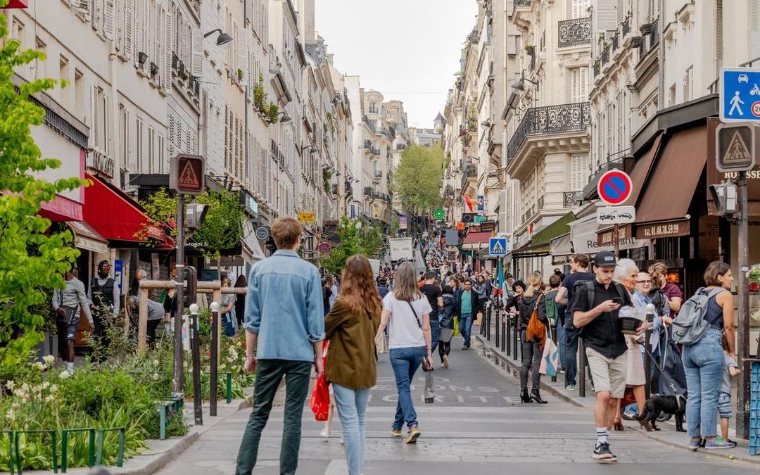 Paris veut se piétonniser : rêve urbain ou cauchemar pour les parisiens ?