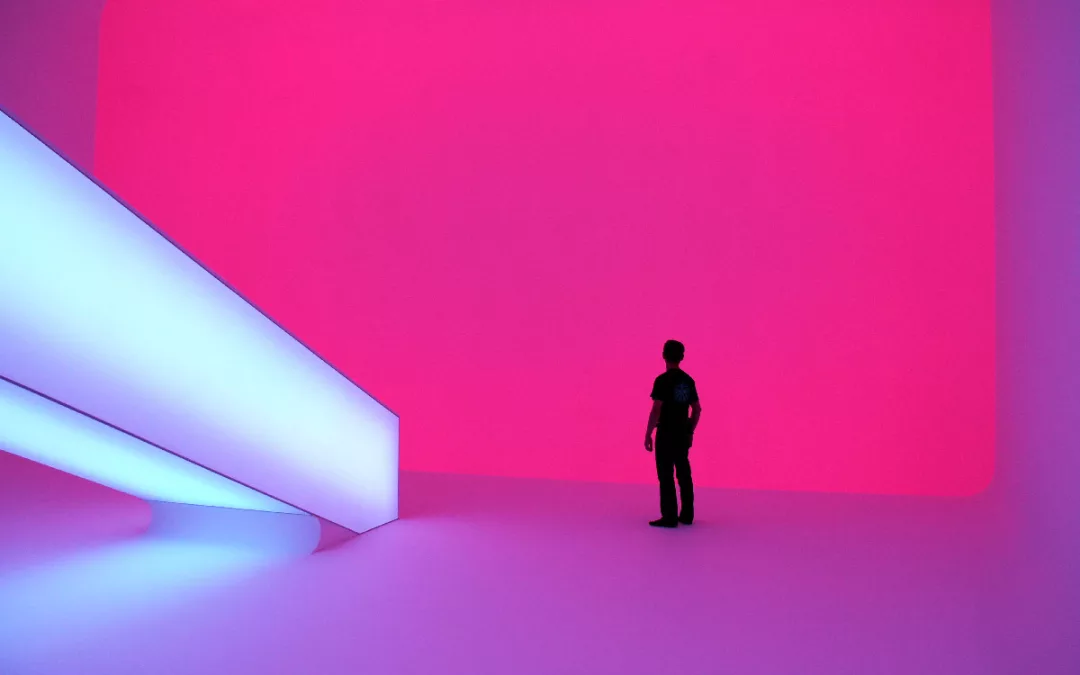 James Turrell : le magicien de la lumière qui nous met en orbite