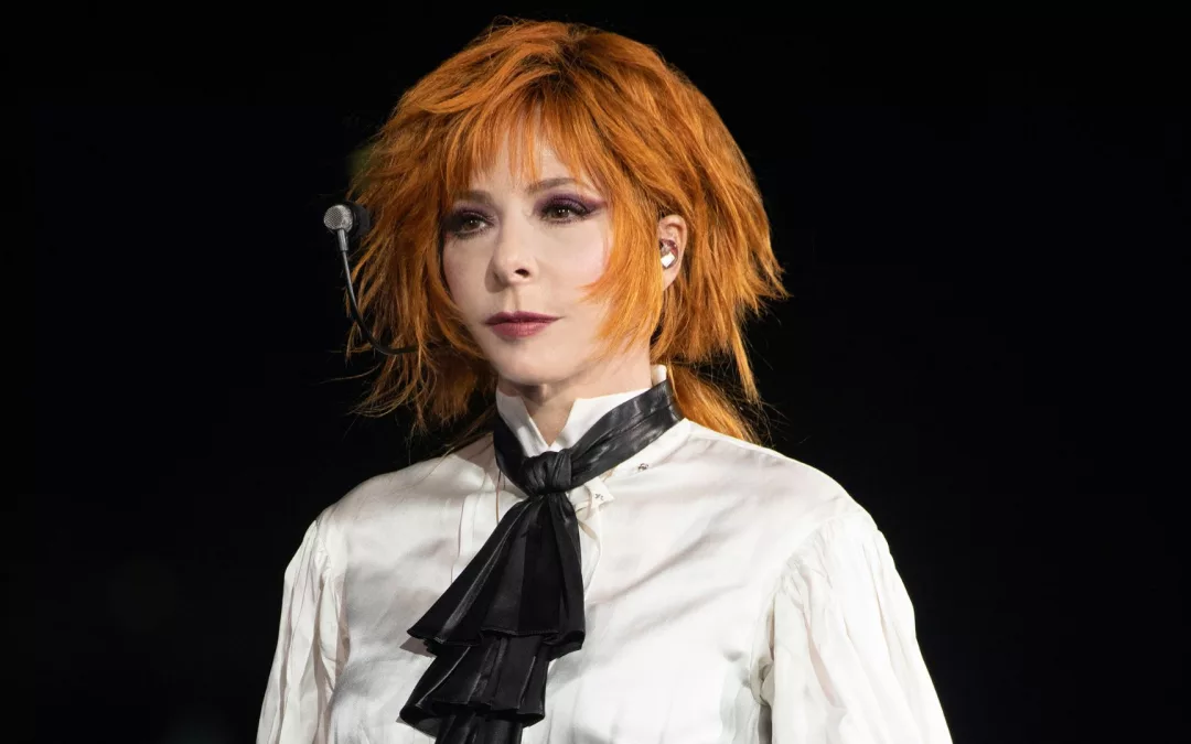 La révélation choc : Mylène Farmer devait chanter aux JO 2024, mais a dit non