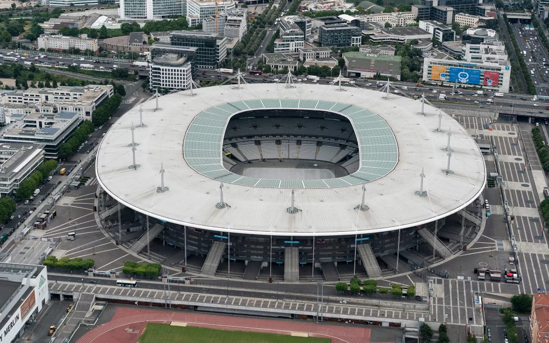 La parité dans les noms d’infrastructures sportives : une course d’escargots