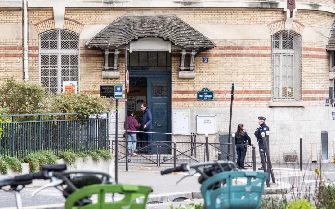 Une jeunesse poignardée dans le chaos parisien