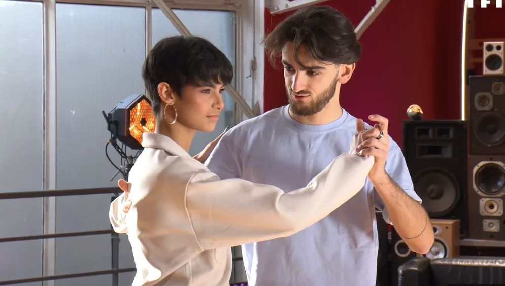 Eve Gilles : Entre paillettes et ambitions audacieuses