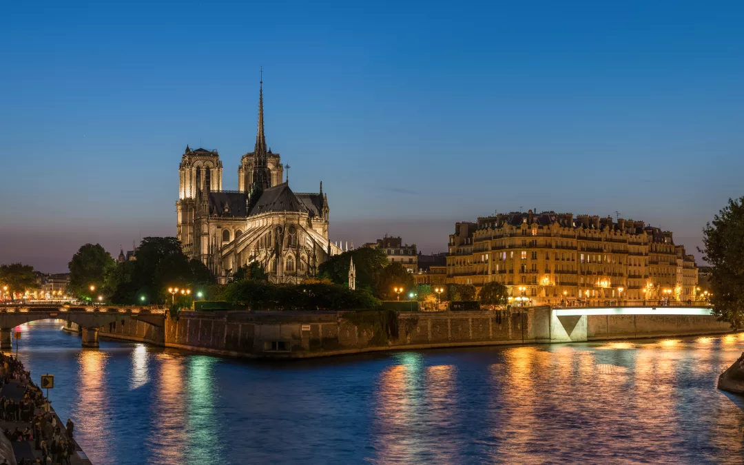 L&rsquo;île de la cité, entre histoire et modernité : un voyage à couper le souffle