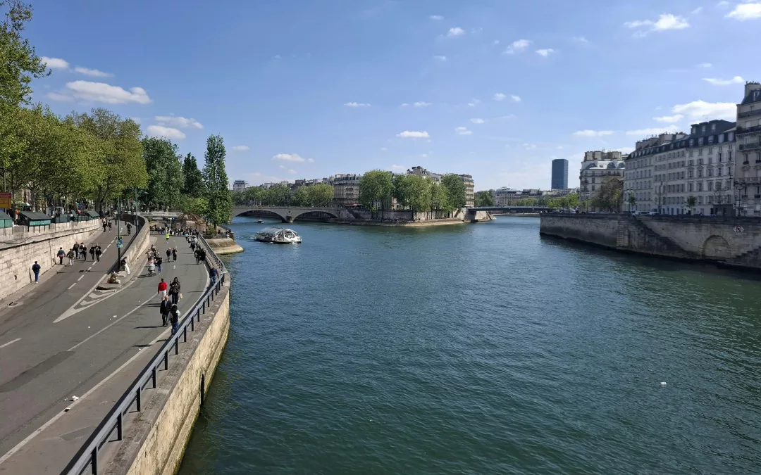 Plonger dans la Marne : retour d’un vieux fantasme parisien sous stéroïdes olympiques