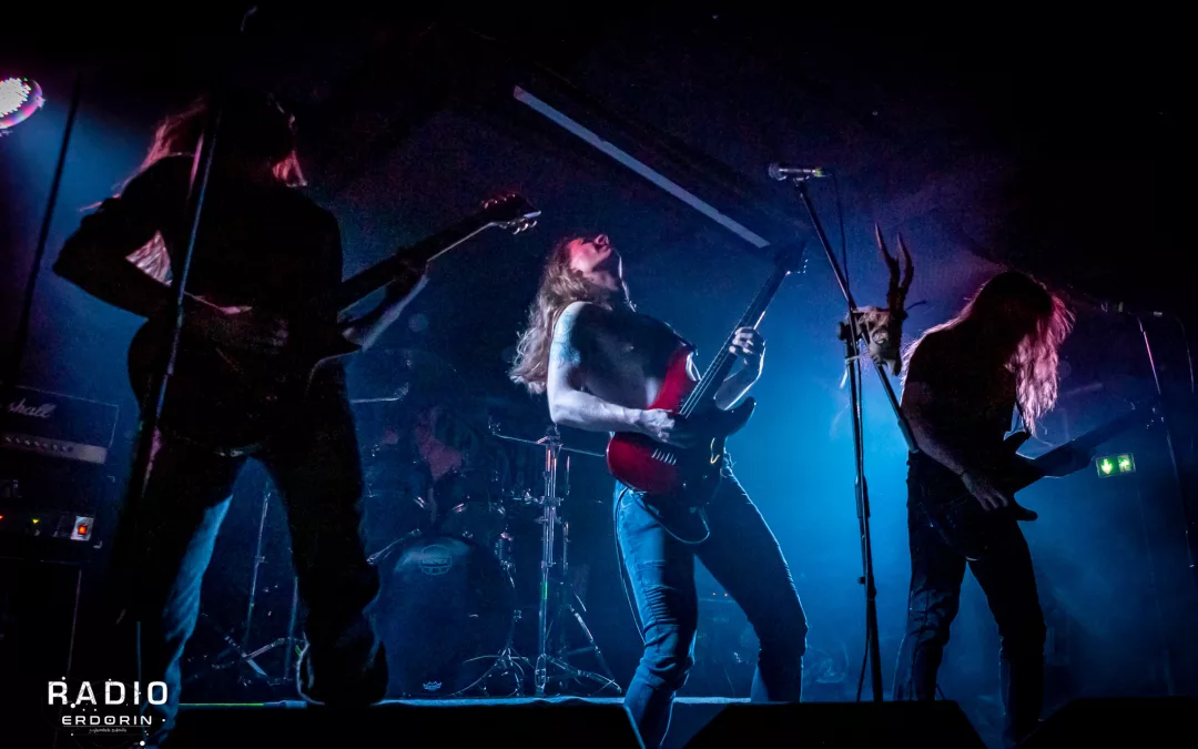 Les foudres enflamment le Bataclan : Paris bat au rythme du métal